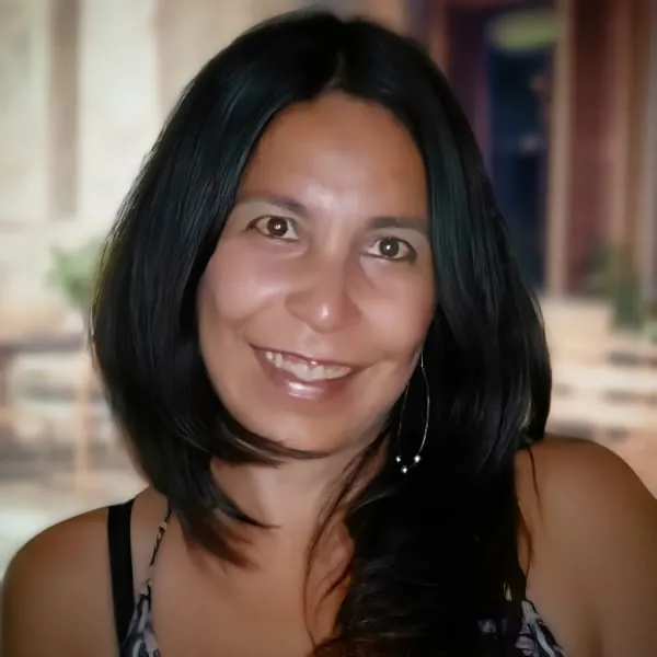 Gabi · Gerente de Negocios Natura y Avon Sector 460 Jade